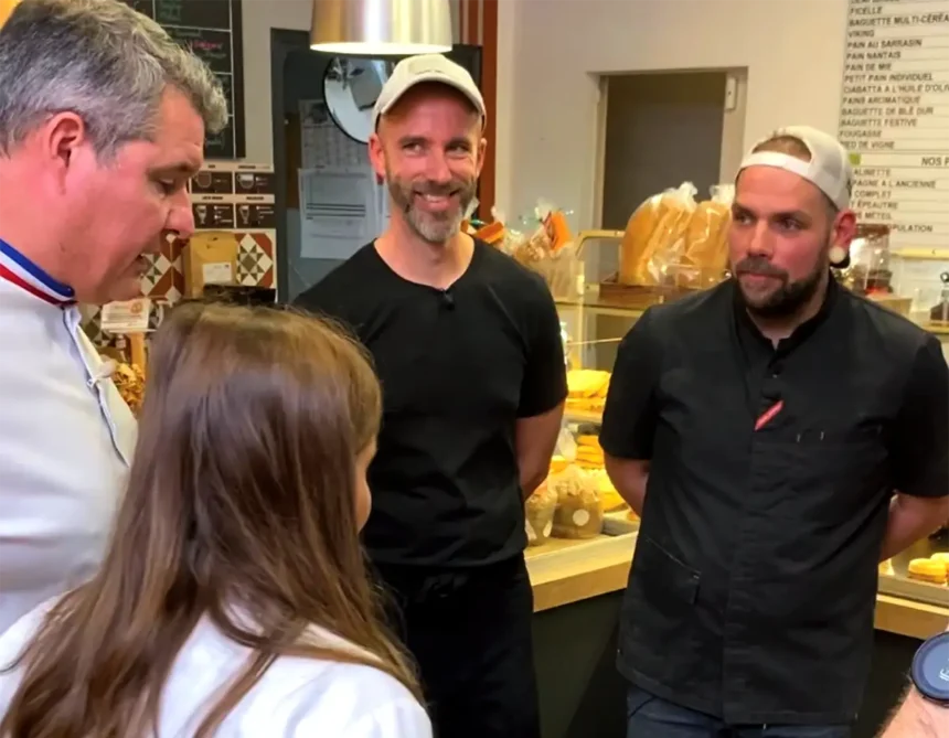 Dégustation du produit mystère dans la boulangerie avec Loïc et Franck (©12actu.com) Dégustation du produit mystère dans la boulangerie avec Loïc et Franck (©12actu.com)